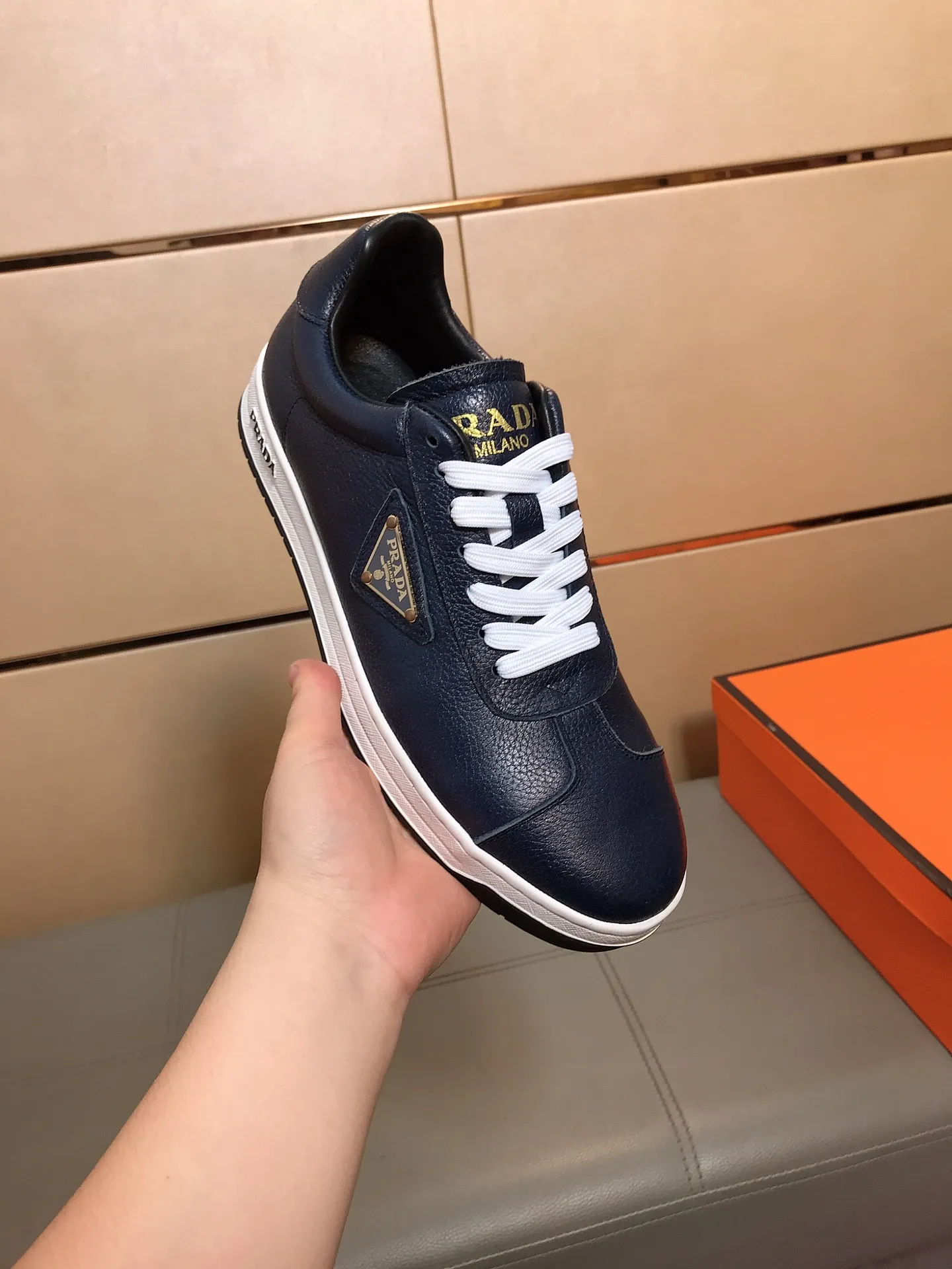 Ex-factory price 380 💎💎🆕Prada's latest casual and fashionable men's shoes👟hot style💥simple and elegant style, exclusive for trendy men. Unique latest brand elements👑, fashionable and generous, the fabric is original imported cowhide, pigskin breathable lining + feet, super comfortable and wear-resistant outsole, classic model taken in kind, size: 38-44